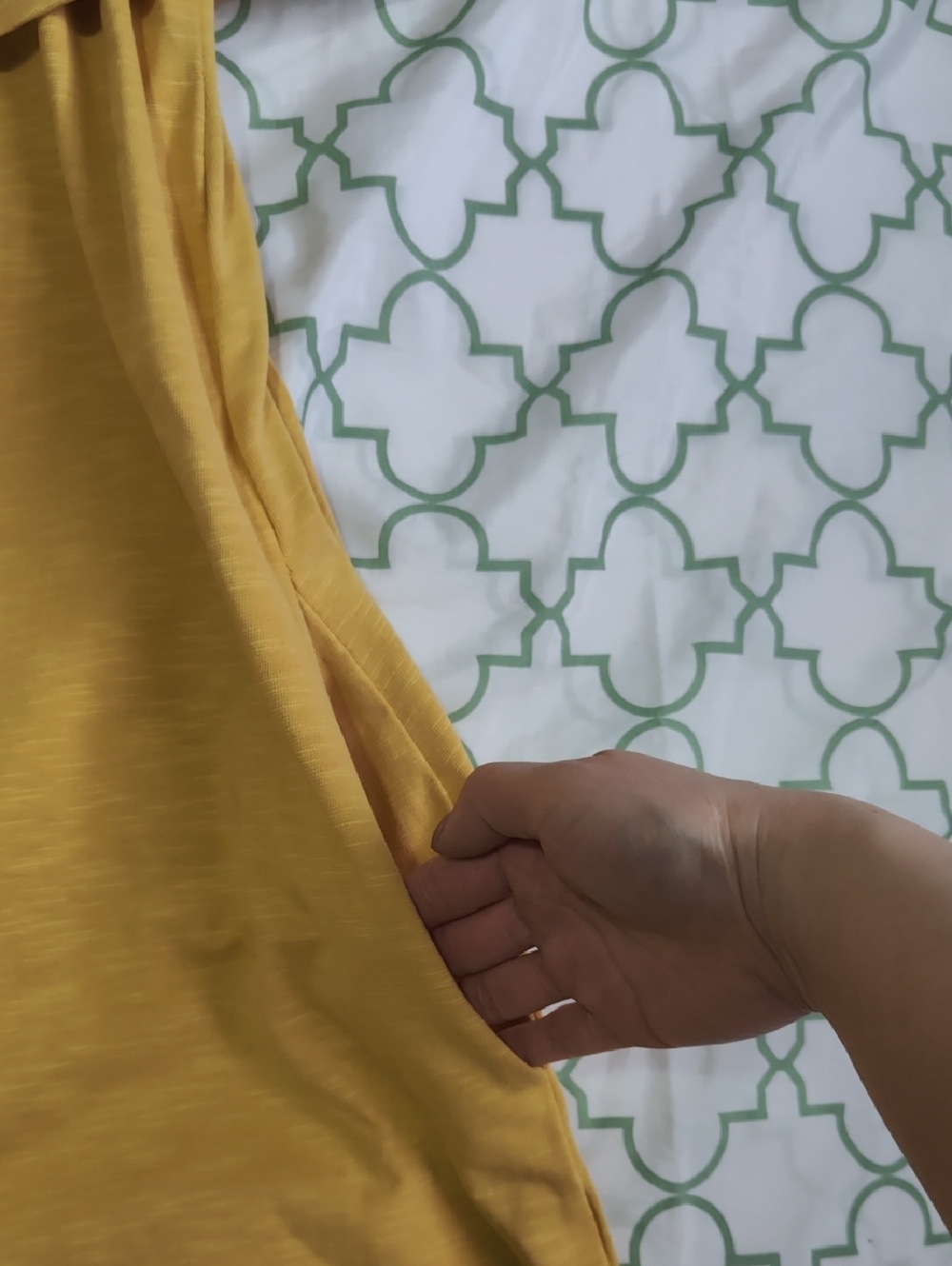 Off-Shoulder Ruffle Sundress - Picture 6 of 7